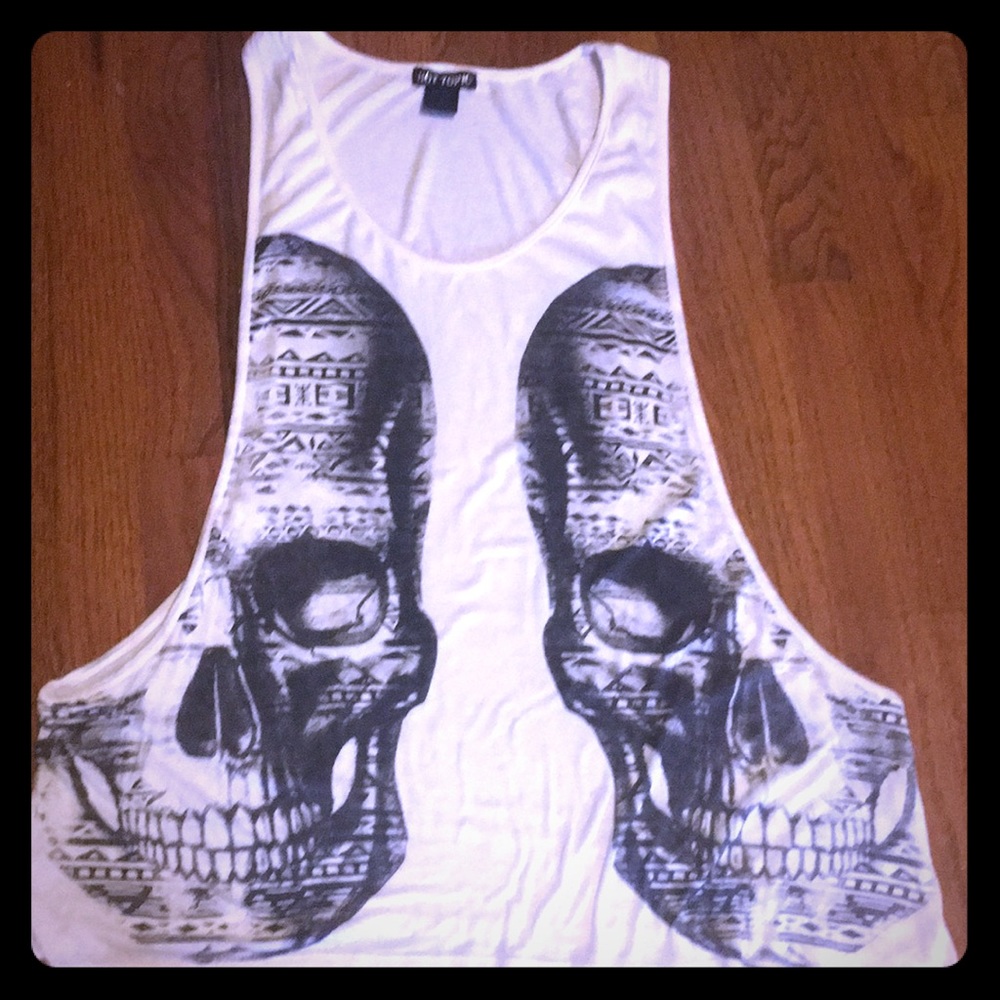 Hot Topic skull top